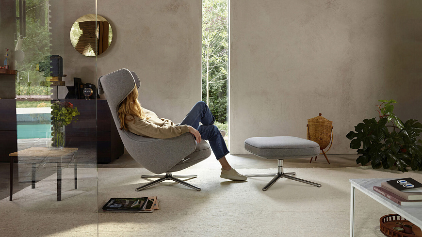 Кресло и пуф Grand Repos & Ottoman, Vitra