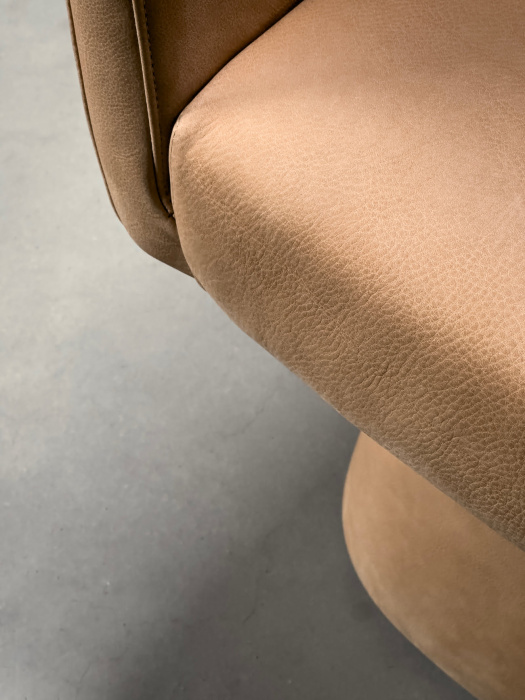 Кресло Cara Solid & Swivel Chair, Pietboon