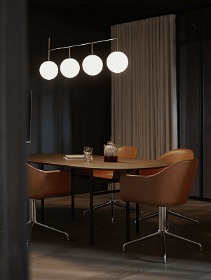 Стул Harbour Dining Chair, Star Base, Plastic, Polished aluminium 