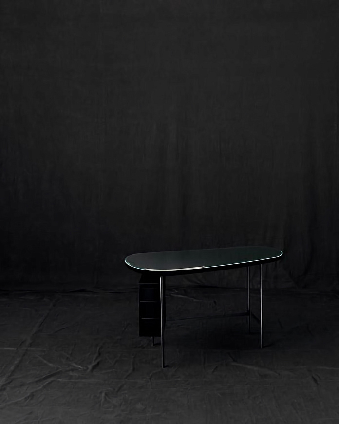 Письменный стол Living Divani Pebble, Living Divani