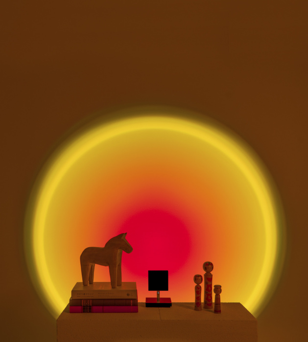 Настольный светильник с поворотным механизмом Halo Mini, Halo Edition