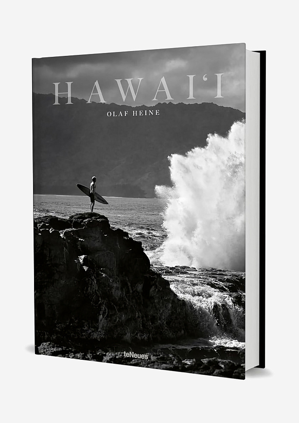 Книга Hawaii: by Olaf Heine, teNeues