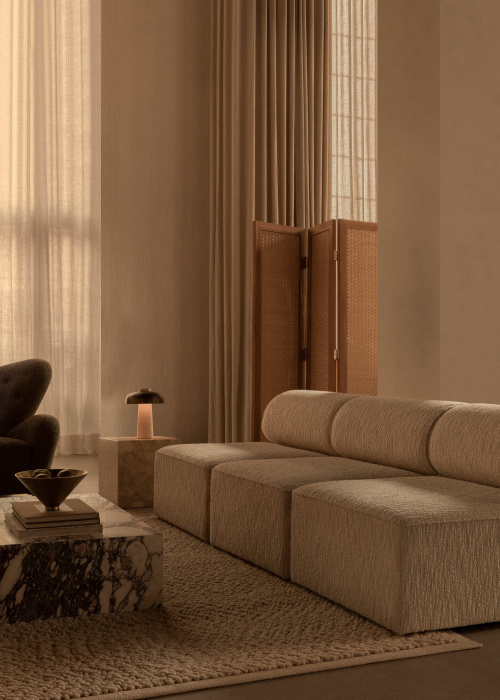 Настольная лампа Reverse Table Lamp, Audo Copenhagen (ex. Menu)