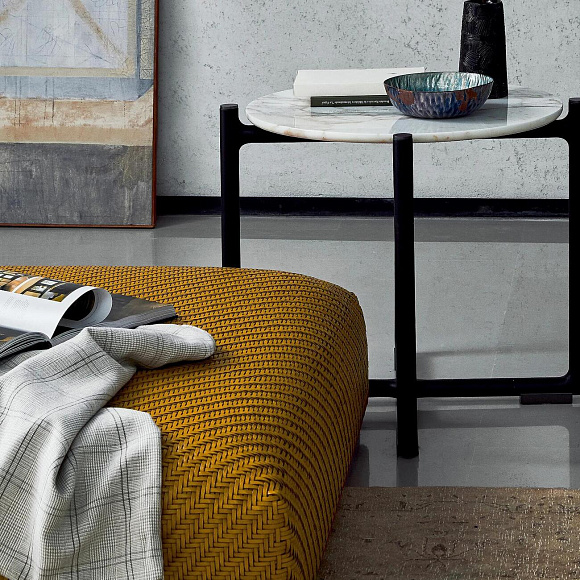 Пуф Carmen, Flexform