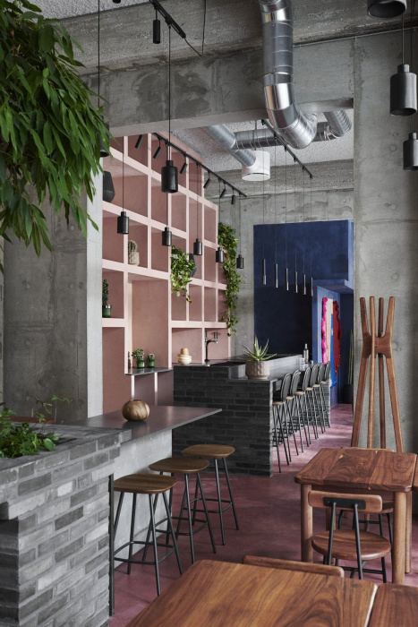 Полубарный табурет Pauline Counter Stool 65 cm with metal legs, Brdr. Krüger