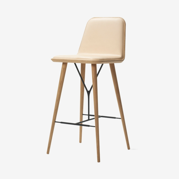Барный стул Spine Wood Barstool в обивке, Fredericia