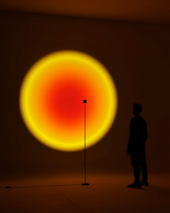 Напольный светильник с поворотным механизмом Giga Light, Halo Edition