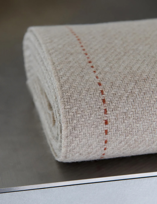 Плед Écru Highland Throw, Elvang