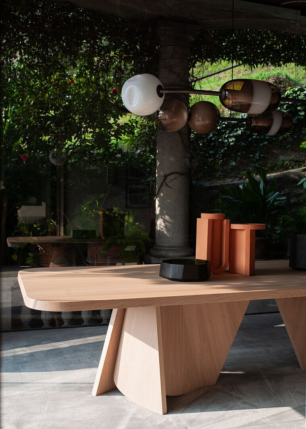 Обеденный стол Zaho Stone / Zaho Wood, Baxter