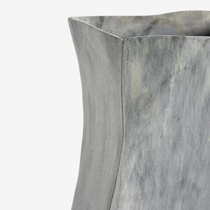 Ваза Vase Tide 03 White Metal Sculptures, Serax