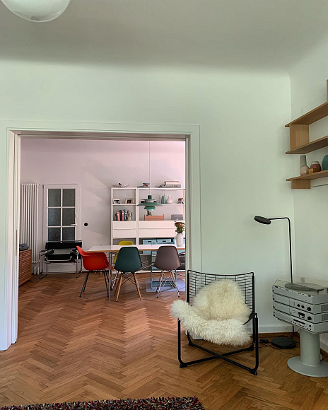 Кресло Eames Plastic Armchair RE DAX, Vitra