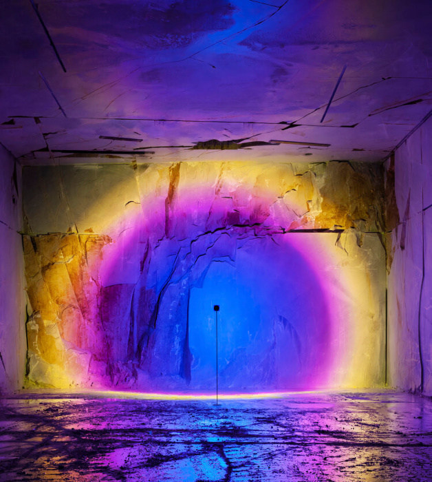 Напольный / потолочный светильник с поворотным механизмом Halo Giga, Halo Edition