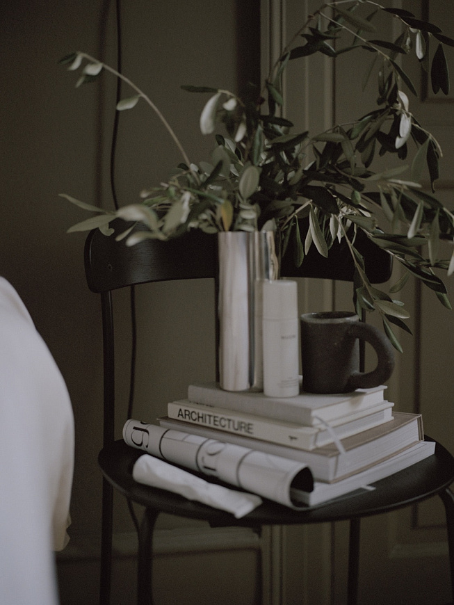 Кувшин-питчер Pleat Pitcher, New Works