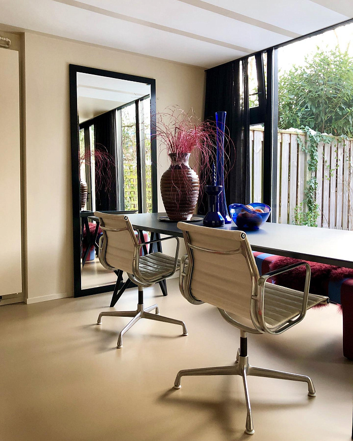 Стулья Aluminium Chairs EA 101/103/104, Vitra