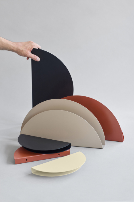 Настенная полка Half Moon Shelf, Moebe