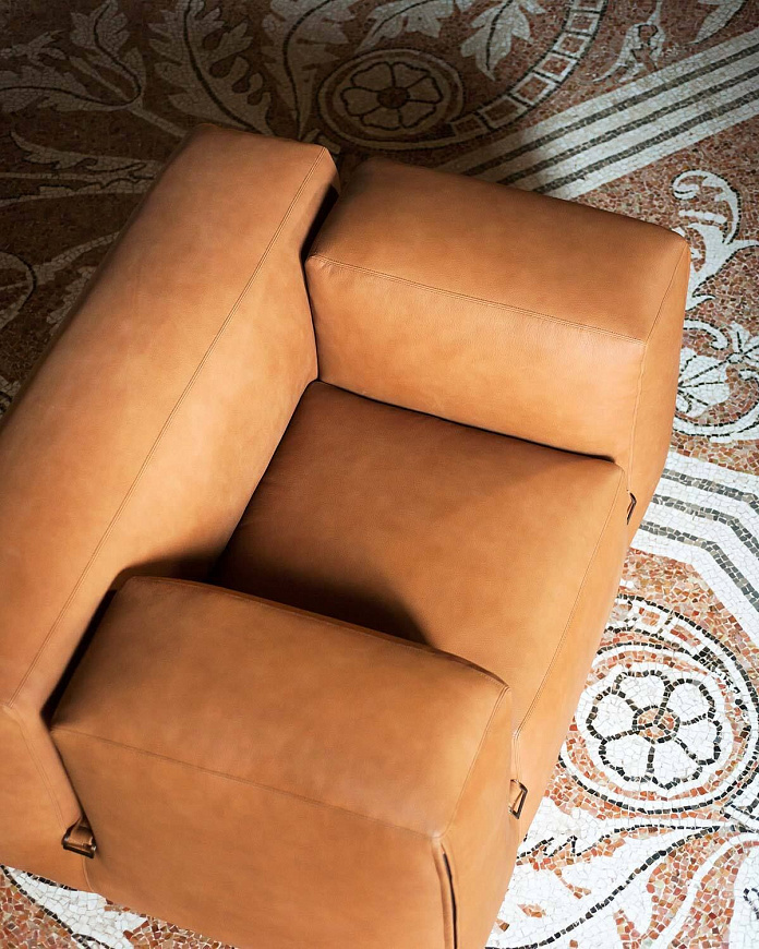 Кресло Le Mura, Tacchini