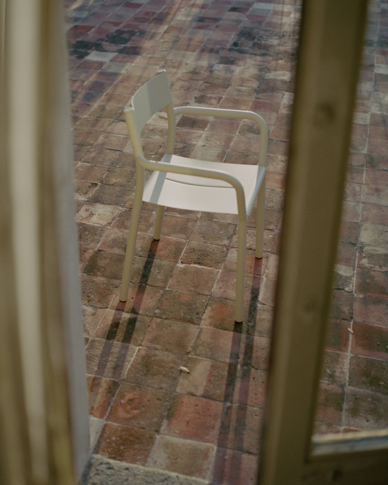 Уличное кресло May Armchair, New Works