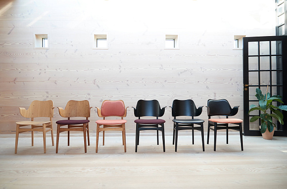 Стул Gesture, Teak oiled oak, Vidar Kvadrat Bordeaux, Warm Nordic