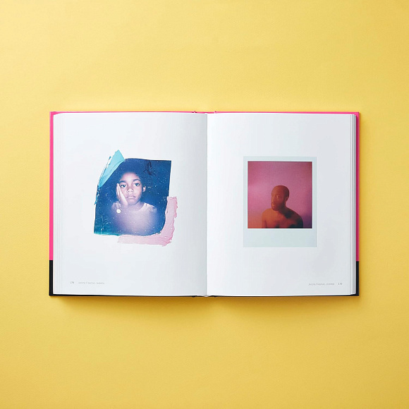 Книга Polaroid Now: The History and Future of Polaroid Photography, Chronicle Books
