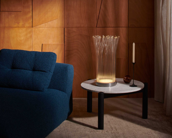 Портативная настольная лампа Fluxus-E, Cassina