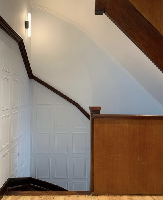 Бра Tubus, Contain