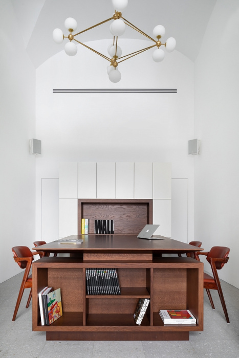 Стол 52° — 3° WALES, ARCHIPÉLAGO