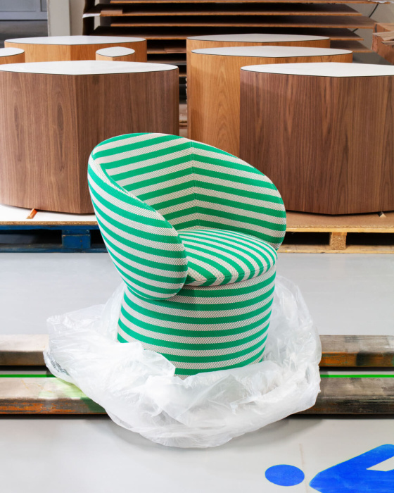 Стул Nebula, Miniforms