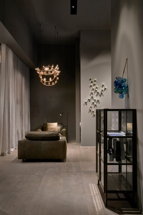 Витрина Finn Cabinet, Pietboon