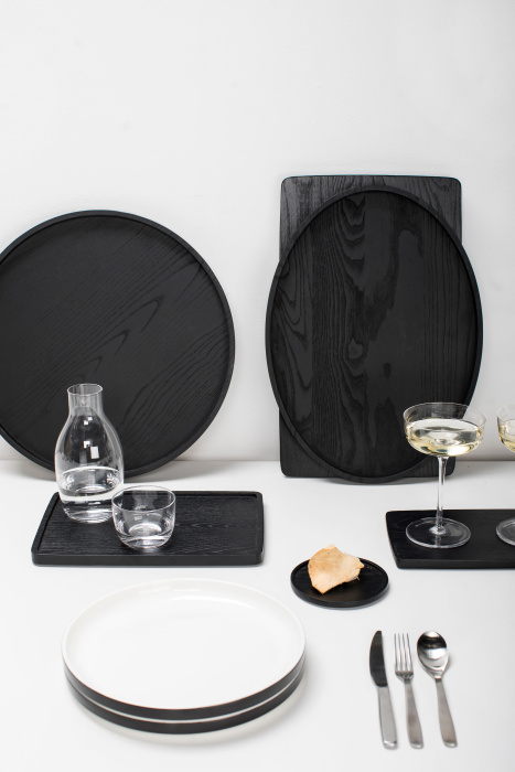 Набор из 4-х тарелок Plate Low Black Glazed Passe-Partout by Vincent Van Duysen, Serax