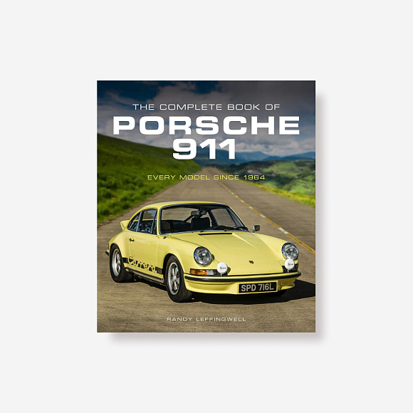 Книга The Complete Book of Porsche 911, 