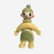 Скульптура Лыжник жёлто-зелёный, 