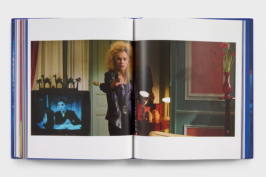 Книга Pedro Almodóvar: Installation, 