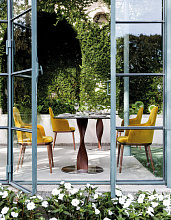 Обеденный стол Spin, Porada