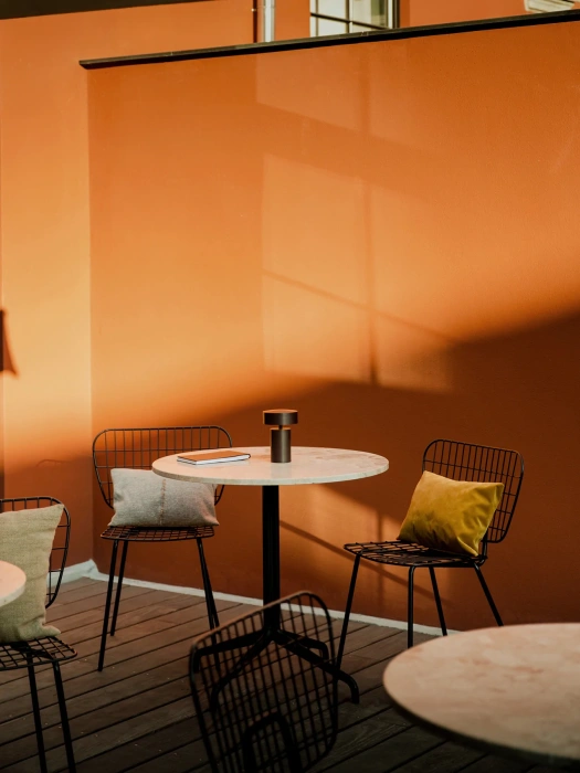 Обеденный стол Harbour Column Table, Round With Star Base, Audo Copenhagen (ex. Menu)