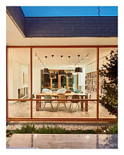 Книга Artists' Homes, Images Publishing