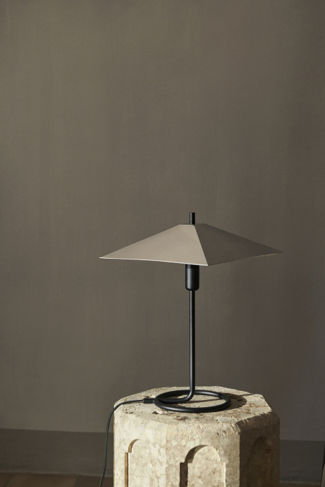 Настольный светильник Filo Table Lamp Square, Ferm Living