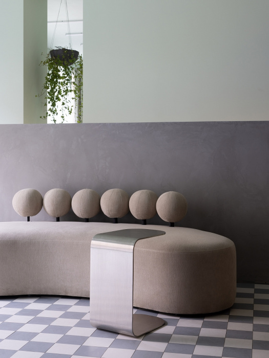 Диван 34° — 136° AGO, ARCHIPÉLAGO