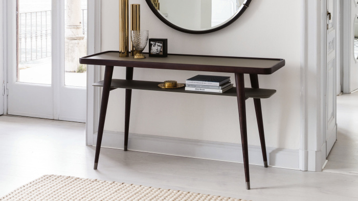 Консоль Chantal, Porada