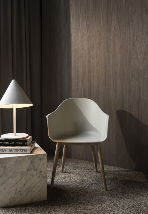 Стул Harbour Dining Chair, Wooden Base, Plastic, Audo Copenhagen (ex. Menu)