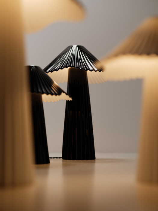 Настольный светильник Table Lamp S Black/White Uala, Serax