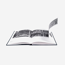 Книга Presence: The Photography Collection of Judy Glickman Lauder, Aperture