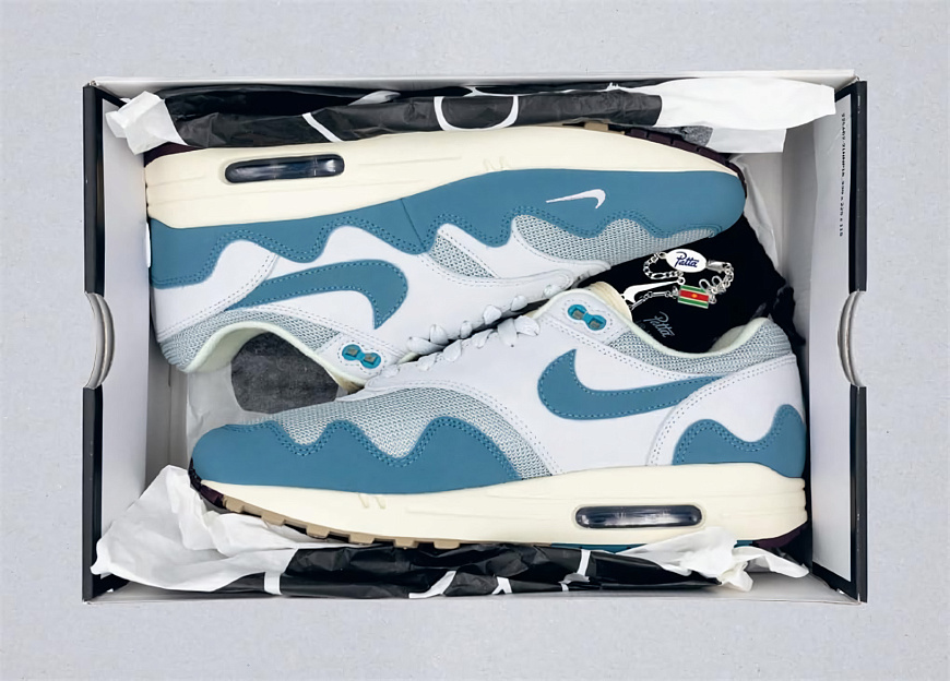 Книга 1000 Deadstock Sneakers, Abrams Books