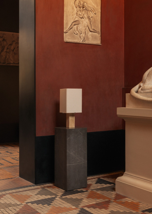 Настольный светильник Nonna Table Lamp Travertine, Audo Copenhagen (ex. Menu)