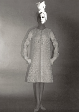 Книга Yves Saint Laurent: Icons of Fashion Design & Photography, Abrams Books