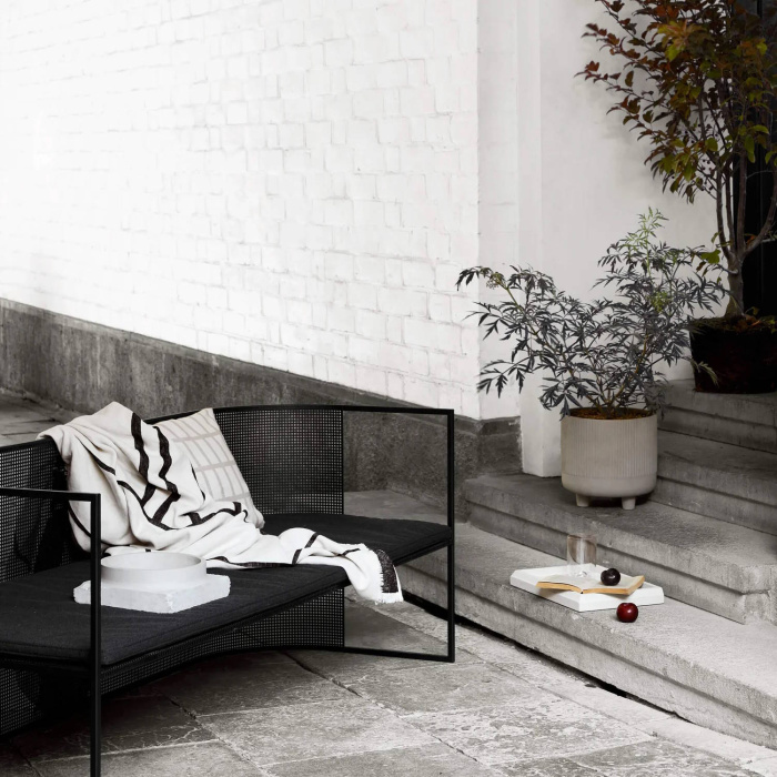 Диван Bauhaus Lounge Bench, Kristina Dam Studio