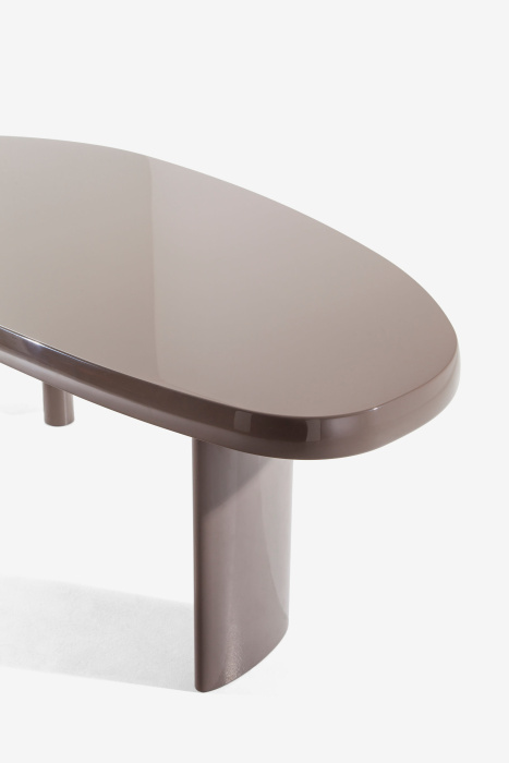 Обеденный стол Table En Forme Libre, Cassina