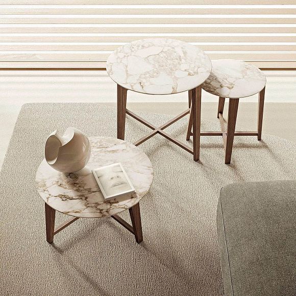 Журнальный столик Tris, Flexform