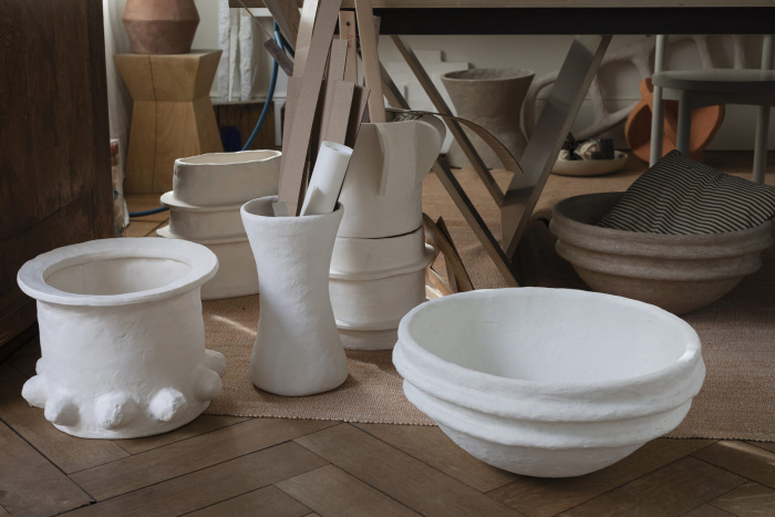 Кашпо Flowerpot 06 Beige Molly by Marie Michielssen, Serax