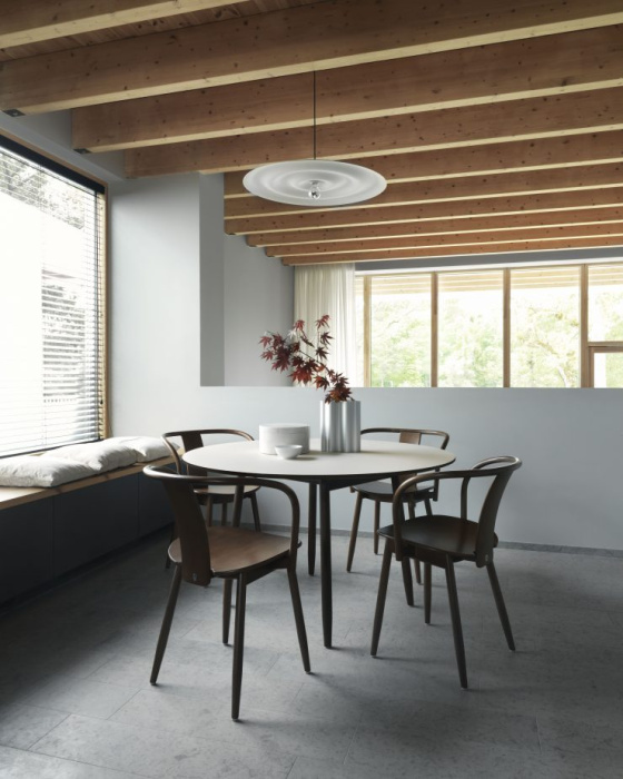 Стол Icha Table, Massproductions