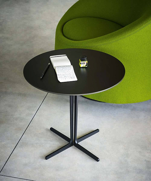 Журнальный столик Split Side Table, Tacchini